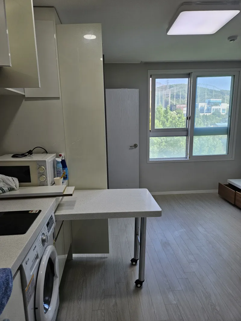 [Yongin] Officetel, 1-minute walk from Chodang Station, close to Severance Hospital and Everland 3