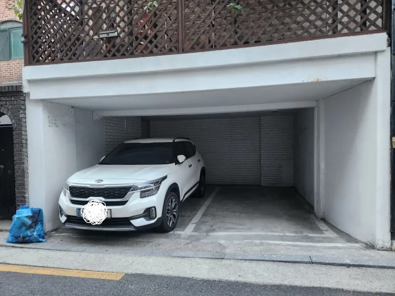 [서울 중랑] 고급 단독주택 투룸 서비스 공간 옥탑 단독 사용, 산멍 가능 12
