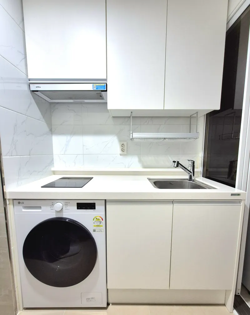 [Mapo, Seoul] 30 seconds from Mapo Station / Hongik University / Yongsan / Seoul Station / Gangnam 13 13
