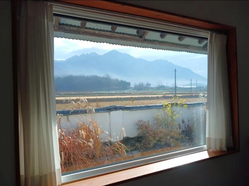 [충남 공주] 계룡산뷰#넓은 잔디마당 #투룸 독채#시골 감성#촌캉스 8