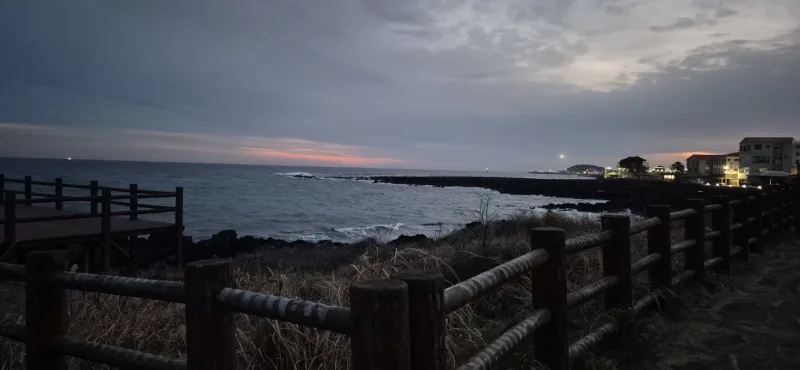 [Naedo, Jeju][Jeju Airport] 15 minutes to the beach, 5 minutes to the coastal road, 200m to the massage chair and Styler 31