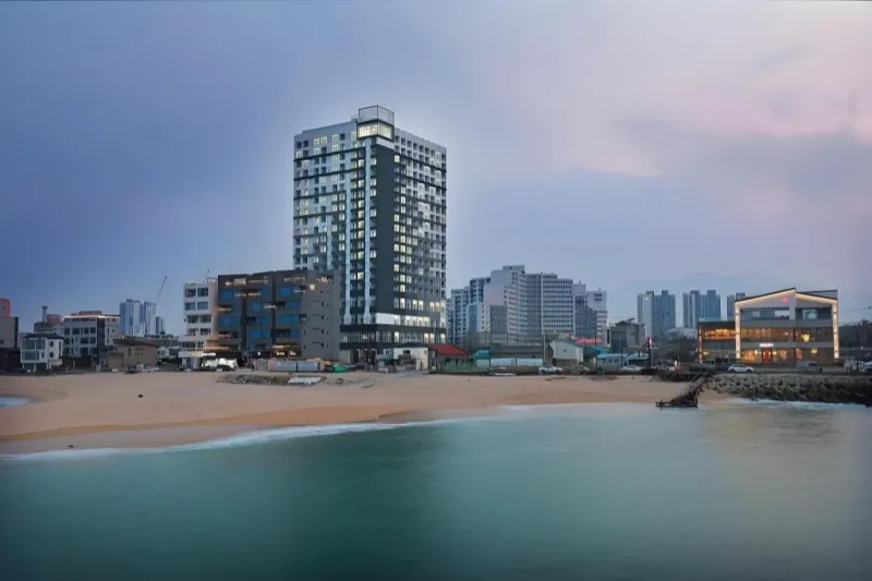 [강원 속초] 등대해변 써밋베이 1.5룸 오션뷰 영금점뷰 등대뷰 동명항뷰 69
