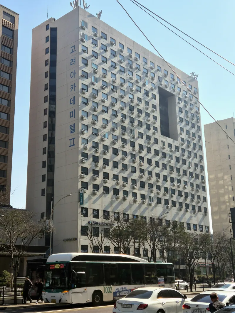 [Mapo, Seoul] 30 seconds from Mapo Station / Hongik University / Yongsan / Seoul Station / Gangnam 13 17