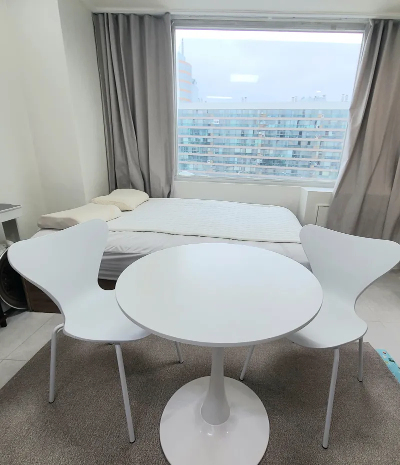 [Busanjin, Busan] Seasonal Special_Seomyeon Lotte Department Store & Double Station Area Cozy Top Floor 23 7