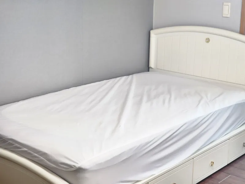 [Suyeong, Busan] 9 pyeong | No cleaning fee | 3 minutes to the sea | In front of the seafood center | 302 4