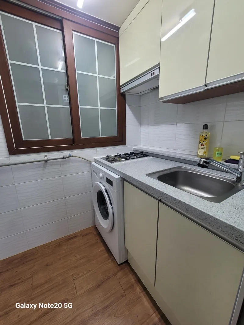 [Seo-gu, Busan] Dongdaesin Station 3-Minute Studio B (2nd Floor) 5