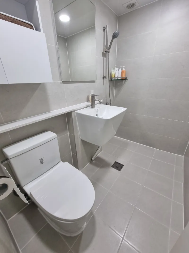 [Gangneung][Gangneung, Gangwon-do] 1st floor of an apartment with a good Namdaecheon walking course 12