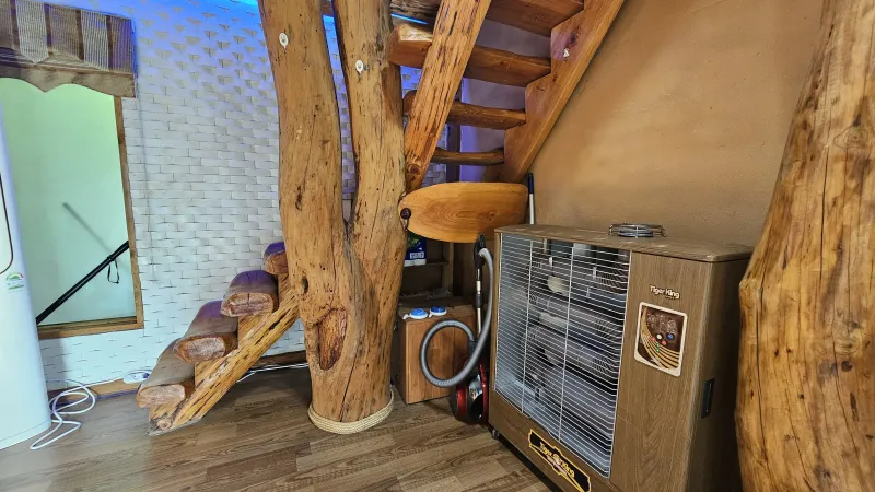 [Chuncheon] Two-story log cabin with a lawn and good mountain view 15