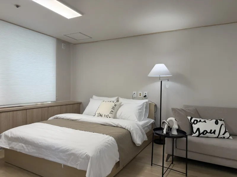 [Yeongdeungpo, Seoul] 4 mins from National Assembly Station / Yeouido 2