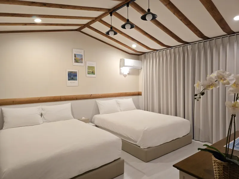 [Sangye-dong, Seogwipo][Hangnamu View] Room 301 / Breakfast Toast / Utility Box / Towels and Bedding Provided / 5