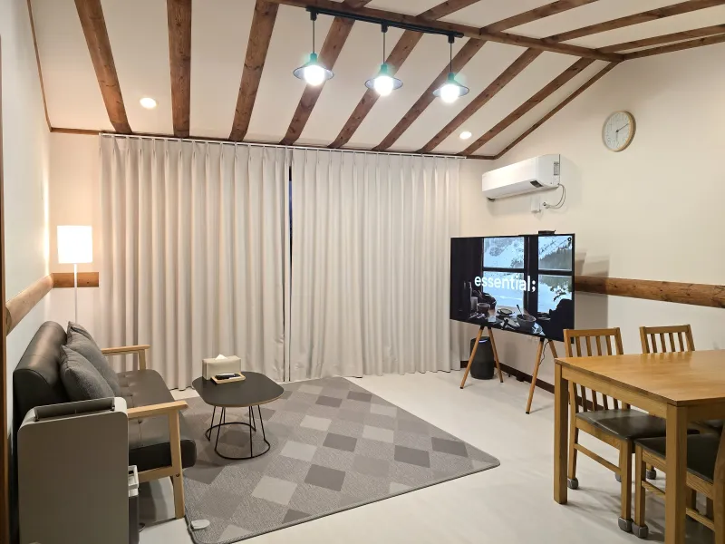 [Sangye-dong, Seogwipo][Hangnamu View] Room 301 / Breakfast Toast / Utility Box / Towels and Bedding Provided / 24