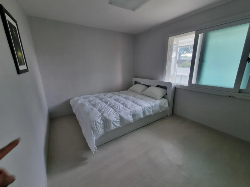[Gangneung][Gangneung, Gangwon-do] 1st floor of an apartment with a good Namdaecheon walking course 2