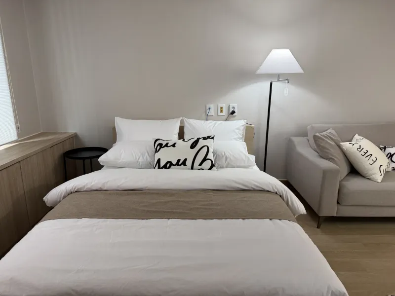 [Yeongdeungpo, Seoul] 4 mins from National Assembly Station / Yeouido 6