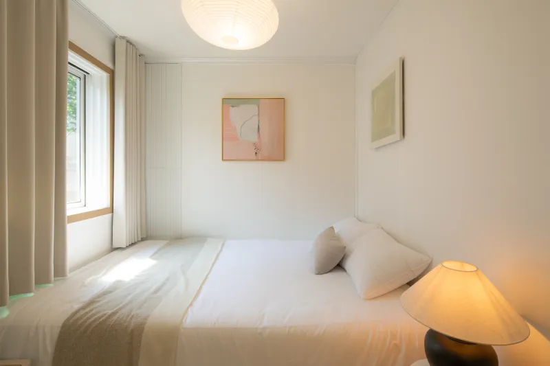 [Mapo, Seoul] New Opening Special: 6 people / 3 mins from Hapjeong Station / 2 bedrooms, 3 beds / Luggage storage 11