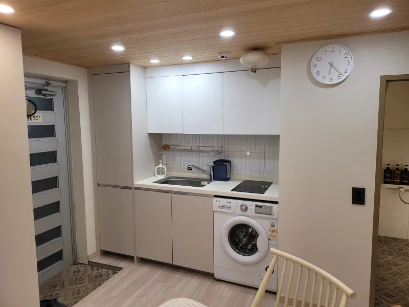 [Andeok, Seogwipo] 30 seconds from Sagye Beach, Private Studio for 2 2