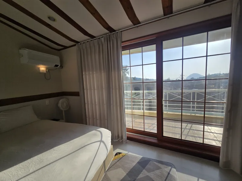 [Sangye-dong, Seogwipo][Hangnamu View]/Legitimate Accommodation/Utility Insurance/Towels and Bedding Provided/ 6