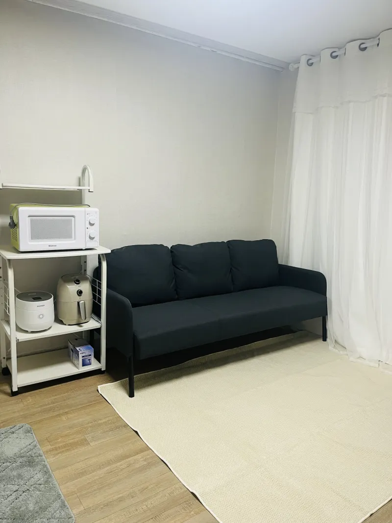 [Buk-gu, Gwangju] Pleasant and private space / Large living room / 2 bedrooms / Veranda 9