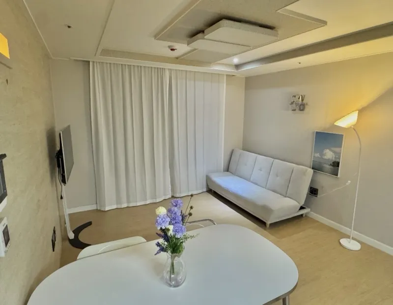 [Michuhol, Incheon] Sungui Station Incheon Airport New 3-Room Apartment 11