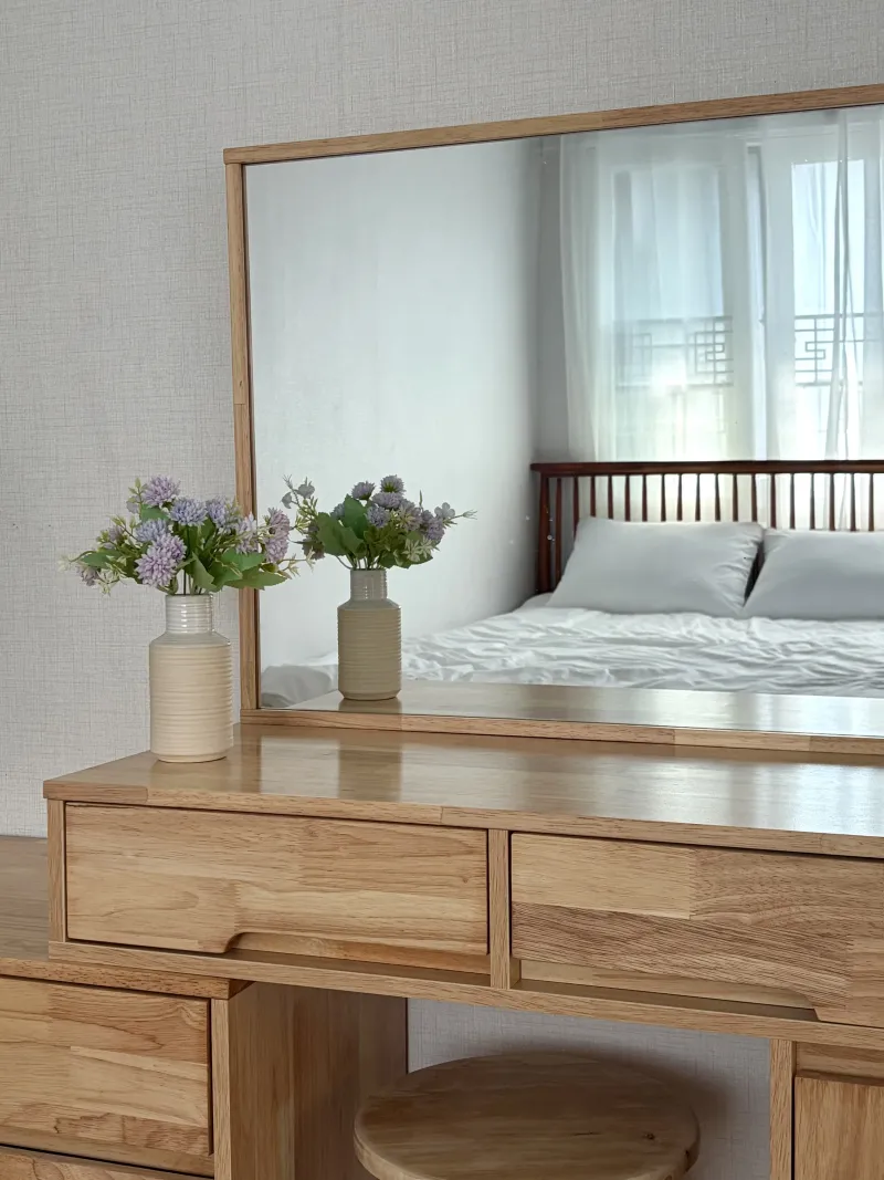 [Yongsan, Seoul] Fully furnished two-room apartment near Haebangchon Sinheung Market (5-minute walk), Myeongdong, and Itaewon, with great natural light 2