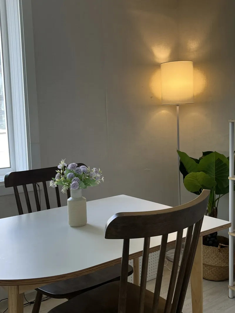 [Yongsan, Seoul] Fully furnished two-room apartment near Haebangchon Sinheung Market (5-minute walk), Myeongdong, and Itaewon, with great natural light 13