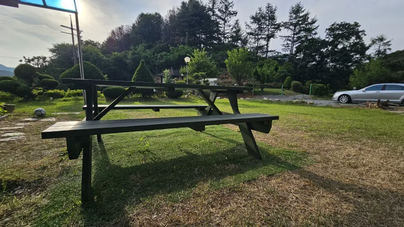 [Chuncheon] Two-story log cabin with a lawn and good mountain view 28