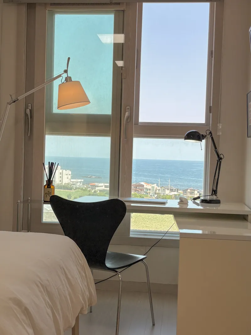 [제주 애월] 애월 하귀 워케이션을 위한 바다가 보이는 오피스텔 2