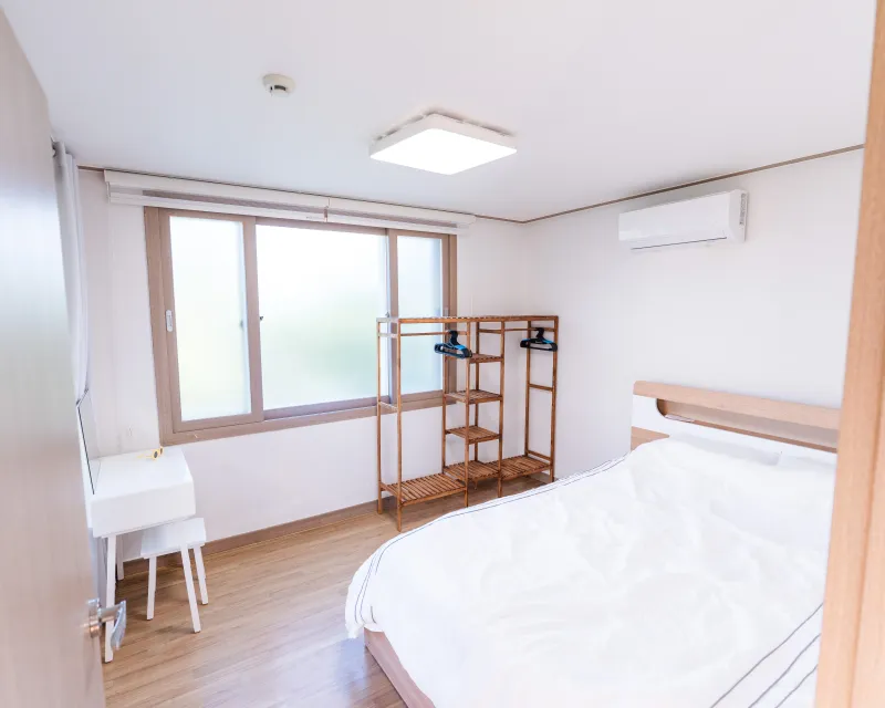 [Hangyeong, Jeju] Noeuldam Building B, 2nd Floor Three-Room Detached House near Chagwido and Beautiful Sunset over Hallasan Mountain 2