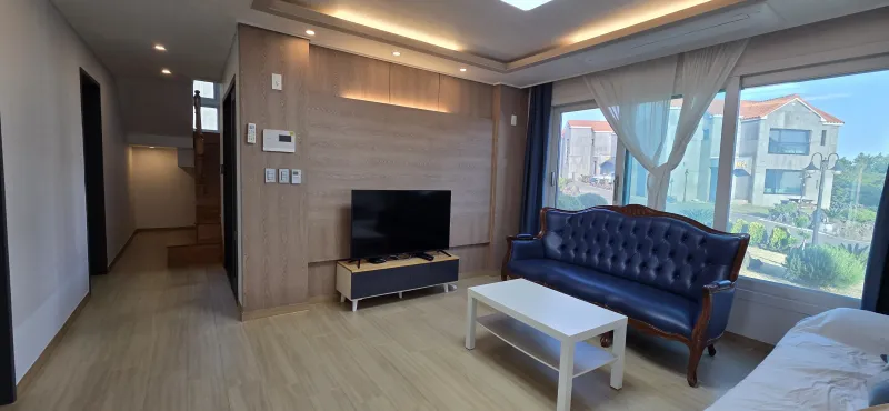 [제주 구좌] 단독주택 1/2층전체 게스트만사용 97