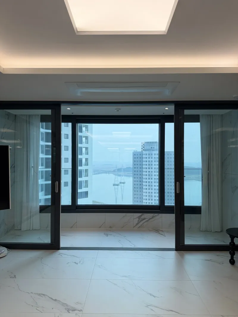 [Ansan] Ocean View Red 39