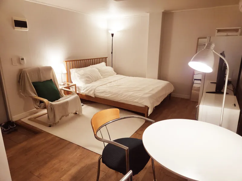 [Jongno, Seoul] 5 min from Seoul National University Hospital / 1 min from Hyehwa Station / 70,000 KRW discount for move-in within 2 days / 50,000 KRW discount for move-in within 7 days / Unit 5 14