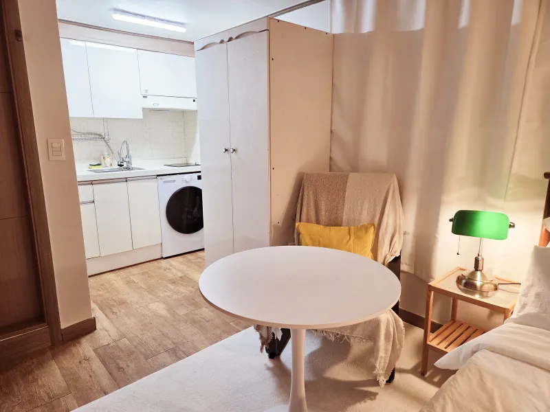 [Jongno, Seoul] 5 min from Seoul National University Hospital and Hyehwa Station / 70,000 KRW discount for move-in within 2 days / 50,000 KRW discount for move-in within 7 days / Unit 1 9