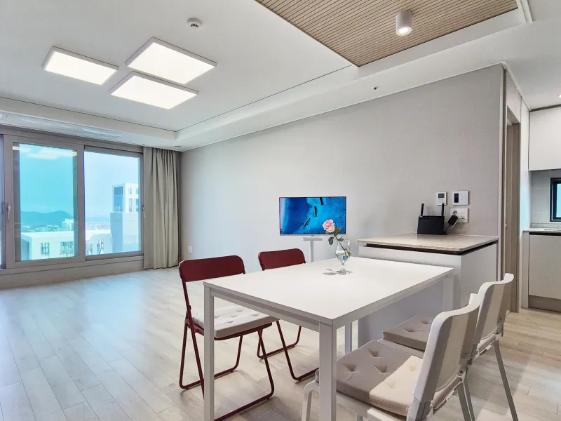 [Nam-gu, Busan] New Construction / 30-Pyeong Partial Ocean View Premium Stylish Apartment High Floor Workation 8