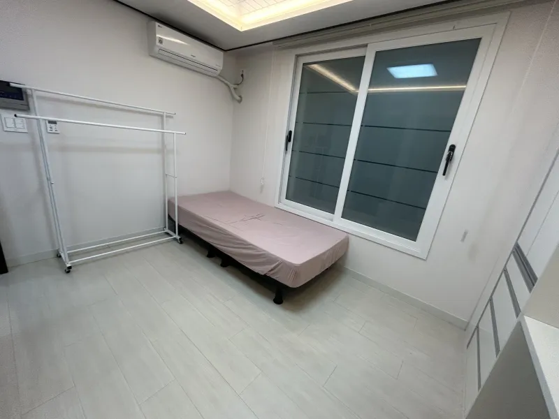 [Mapo, Seoul] Mangwon Market Studio Apartment with Separation 2