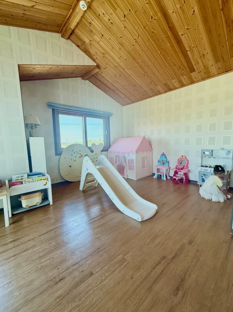[Daejeong, Seogwipo] Healing House for 6 People with Young Children & Dogs 14