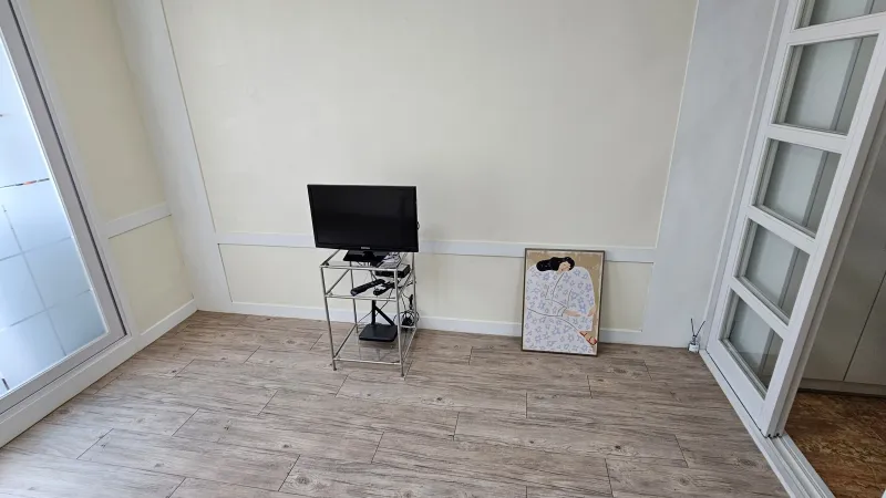 [Gumi] Business trip, moving, free parking, downtown, Cloud Queen Chim 7