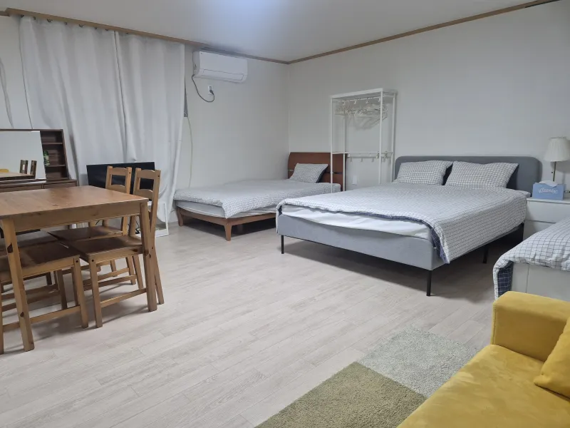 [Mapo, Seoul] 103 5 minutes from Hongik University Station 2