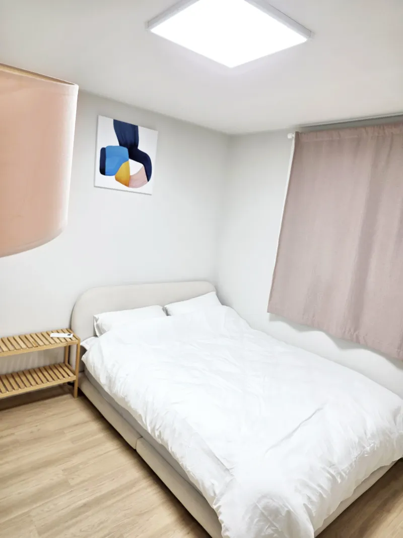 [Yeongdeungpo, Seoul][Mapo, Seoul] Clean 5-person room, 20 minutes from Hongdae, 5 minutes from Daerim Station 4