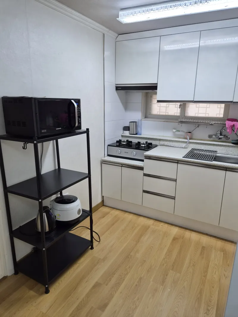 [Gangnam, Seoul] 2-minute walk from Gangnam Hanti Station 17