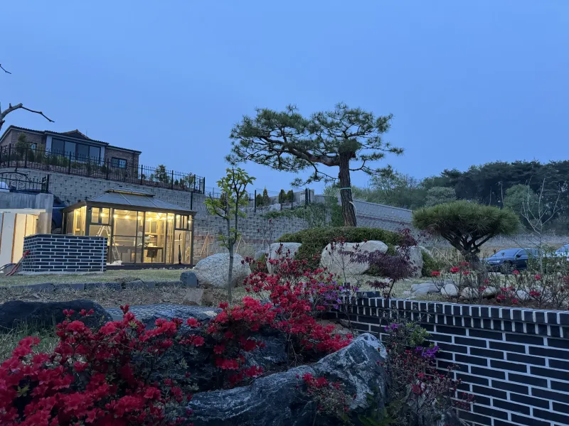 [경기 화성] 제부도 초입 한옥스테이송교리 2층, 넓은 잔디마당, 수영장 18