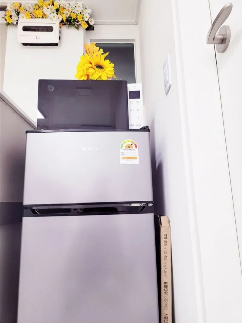 [Yeongdeungpo, Seoul][Yeongdeungpo-gu, Seoul] 5 mins from Daerim Station, 20 mins from Hongdae, clean 2-room 4-person rooms 14