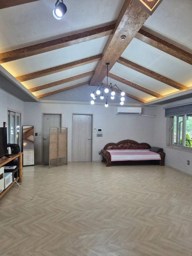 [Yeongju] Independent pension in front of the valley at the foot of Mt. Sobaeksan in Dansan-myeon 10