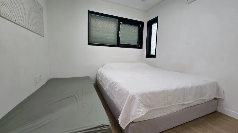 [제주 구좌] 수국과 돌담이 멋있는 투룸 독채 2