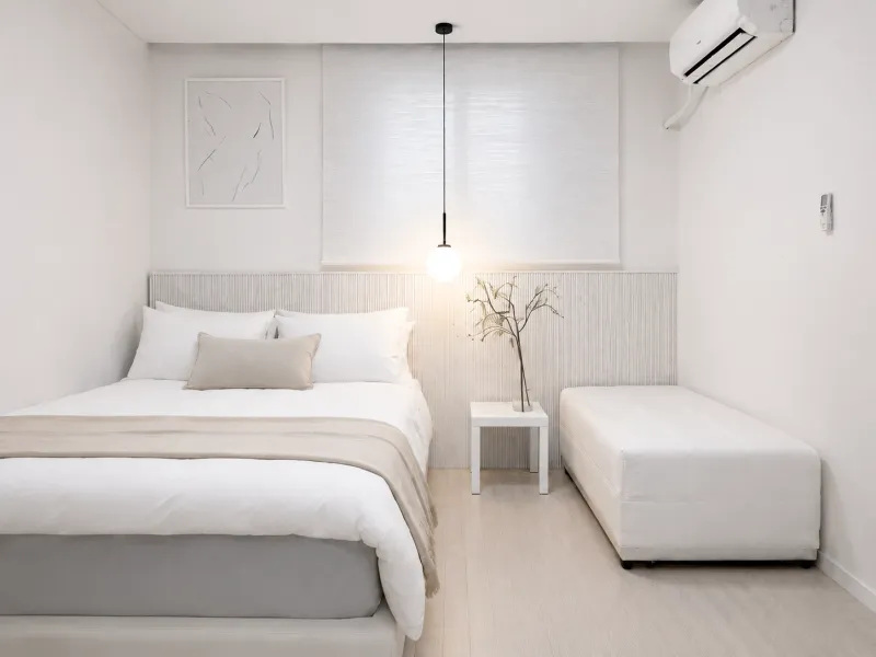 [Jongno, Seoul] Spacious detached house in a prime location, 2 minutes from Sinseol-dong Station, children welcome 5