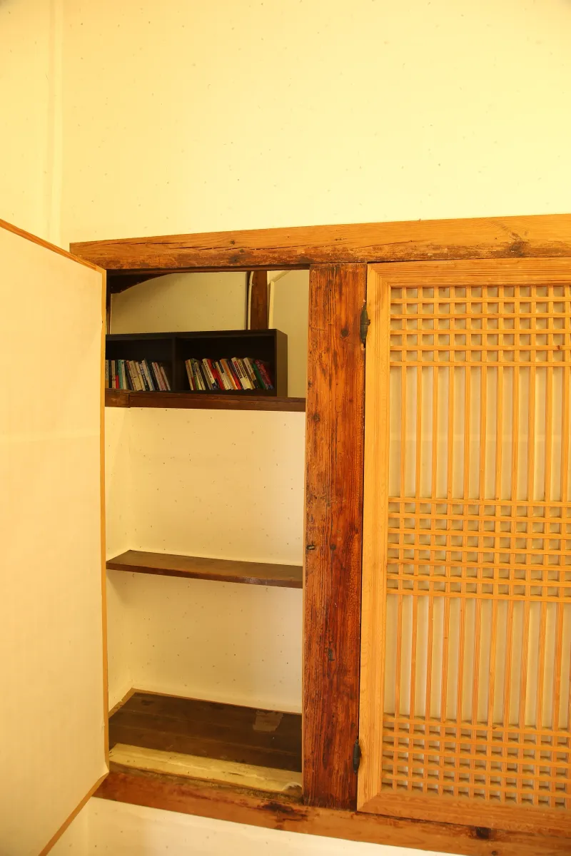[Buan] hanok_1901 Large guest house with a main hall and attic 19