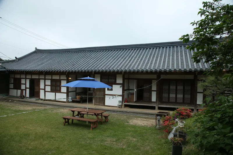 [Buan] hanok_1901 Large guest house with a main hall and attic 21