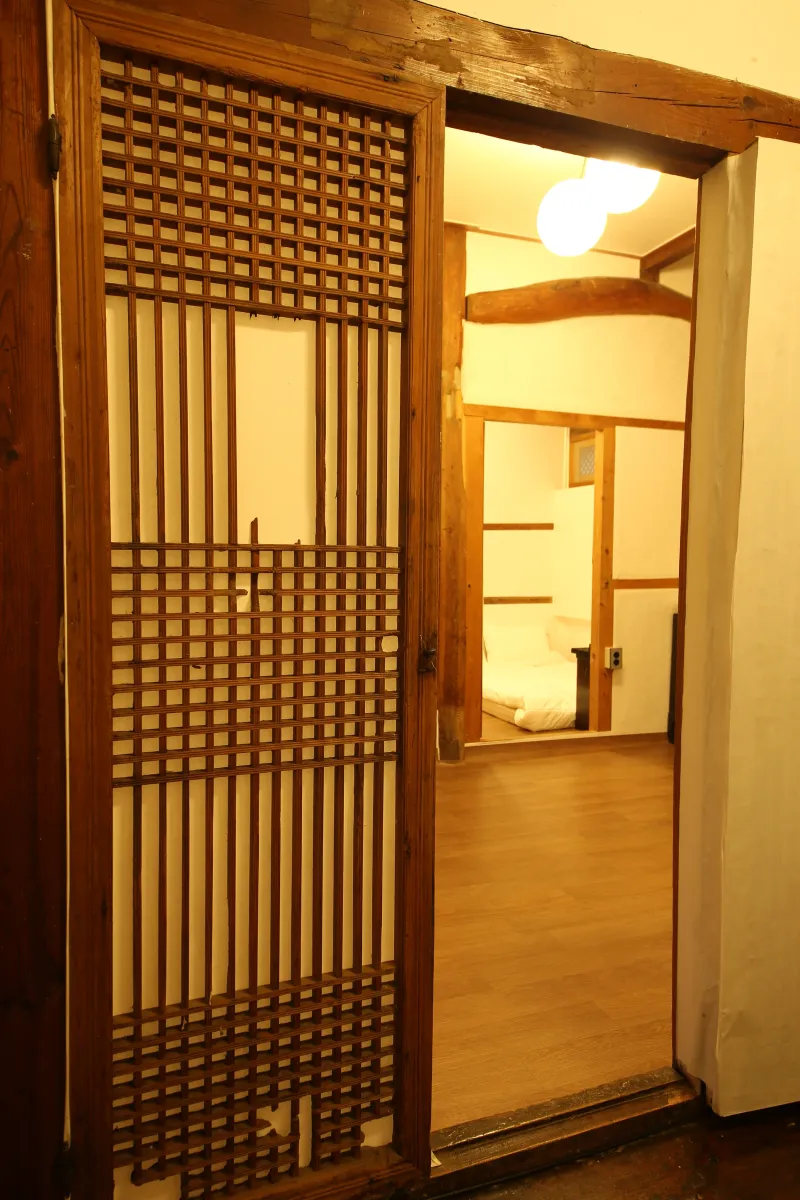 [Buan] hanok_1901 Large guest house with a main hall and attic 6