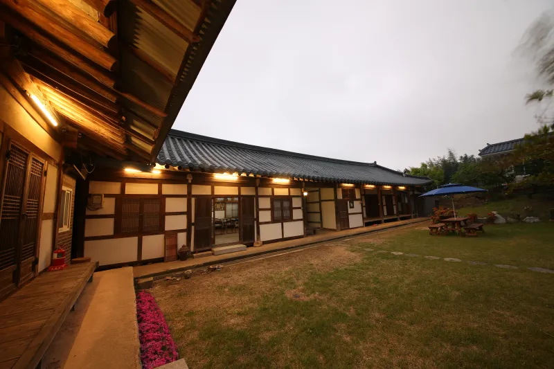 [전북 부안] hanok_1901 2-3인이 머물기 좋은 작은 사랑채 13