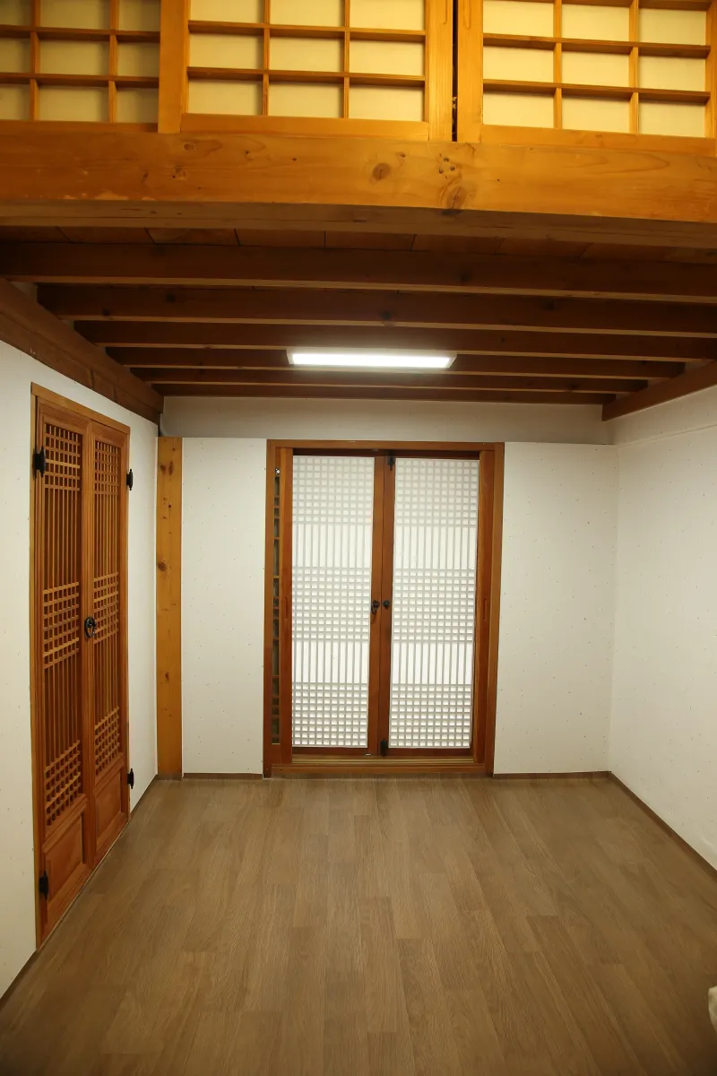 [Buan] hanok_1901 Large guest house with a main hall and attic 3