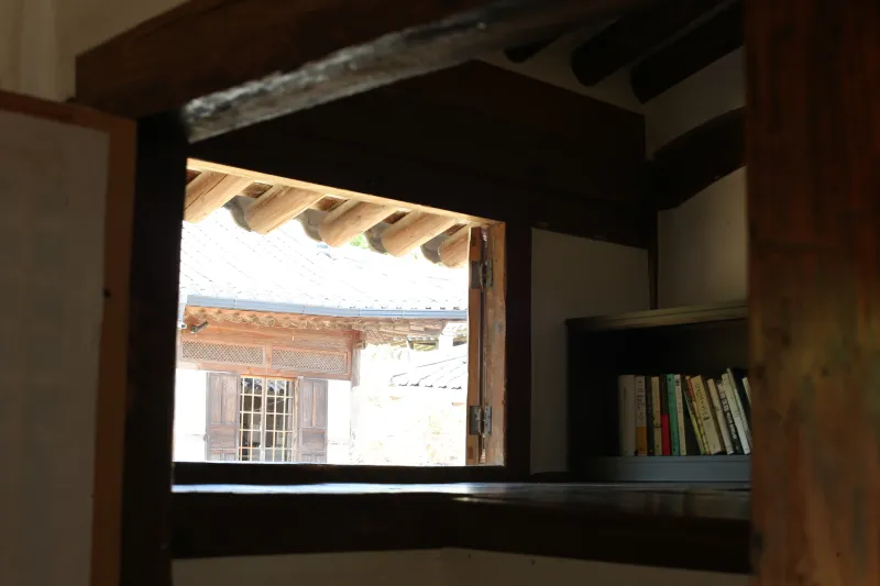 [Buan] hanok_1901 Large guest house with a main hall and attic 16