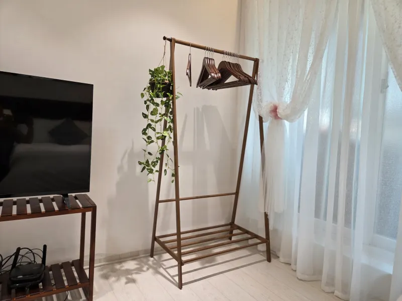 [Gangnam, Seoul] 7-minute walk from Gangnam Hakdong Station and Eonju Station 5